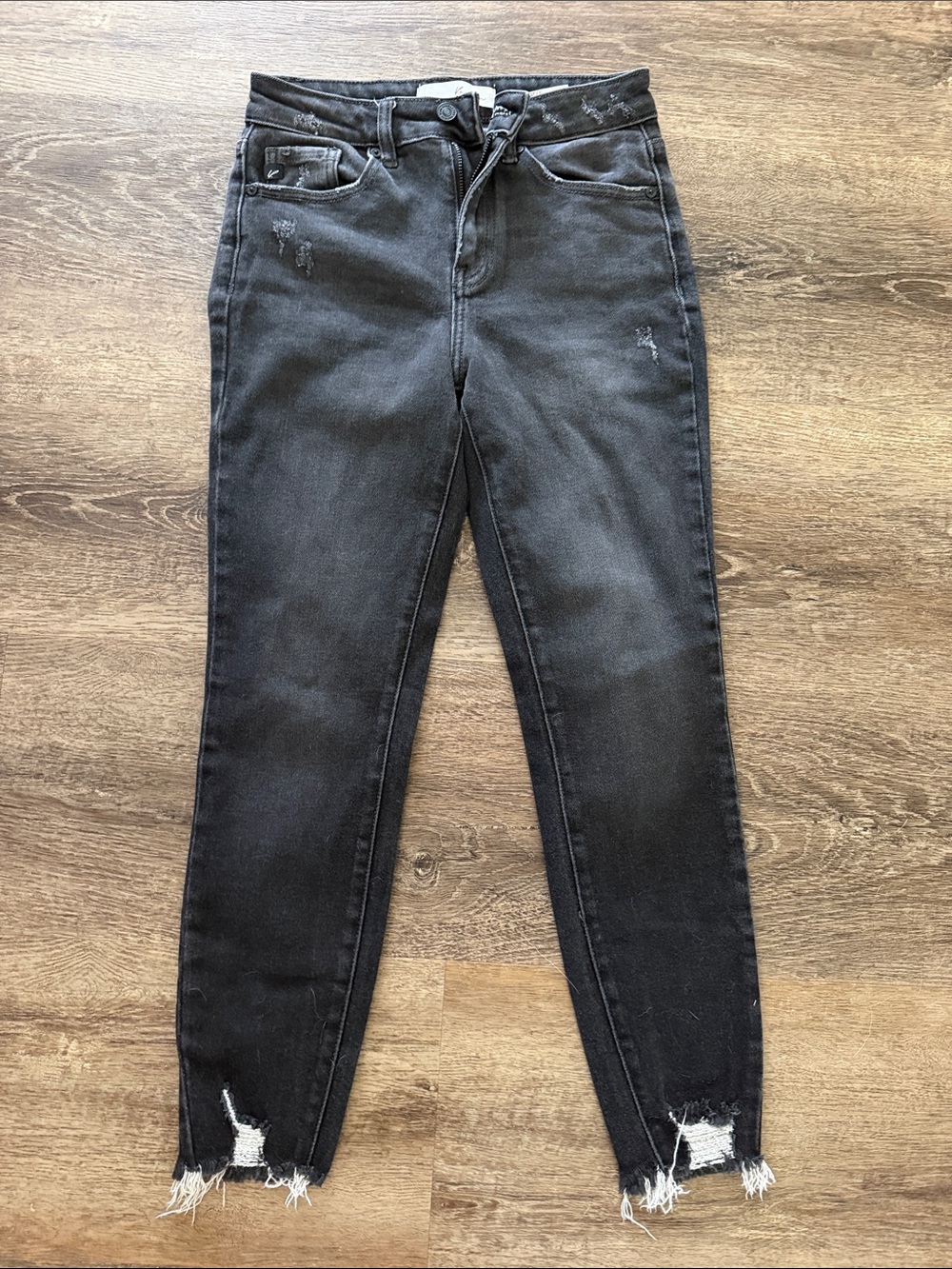 KanCan Black Distressed Ankle Skinny Jeans